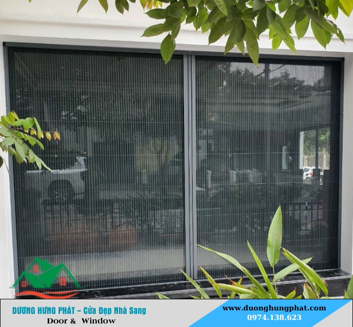 cửa lưới chống muỗi dạng xếp tại quận 12 TP.HCM